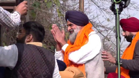 ਬਿਕਰਮ ਮਜੀਠੀਆ ਨੂੰ ਜੇਲ੍ਹ ਬਾਹਰ ਲੈਣ ਪਹੁੰਚੀ ਪਤਨੀ ਗਨੀਵ ਕੌਰ ਮਜੀਠੀਆ,
