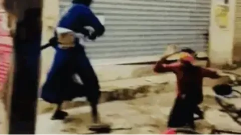ਠੇਕੇ ਦੇ ਬਾਹਰ ਸ਼ਰਾਬ ਪੀਣ ਵਾਲਿਆਂ